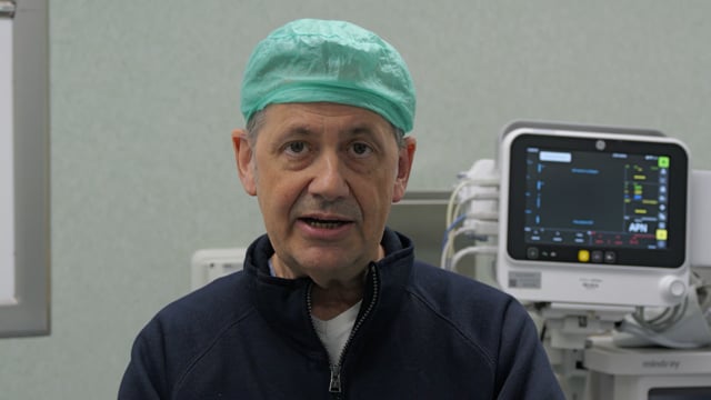 Descrizione della patologia dell’otosclerosi. Malattia dell’orecchio medio che causa perdita progressiva dell’udito