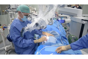 Intervento di ossiculoplastica